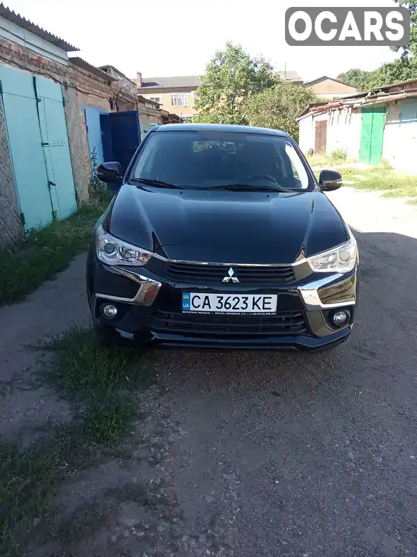 Внедорожник / Кроссовер Mitsubishi Outlander 2016 2.36 л. Вариатор обл. Кировоградская, Знаменка - Фото 1/17