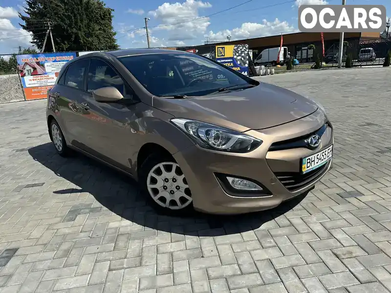 Хэтчбек Hyundai i30 2012 1.4 л. Ручная / Механика обл. Житомирская, Попельня - Фото 1/12