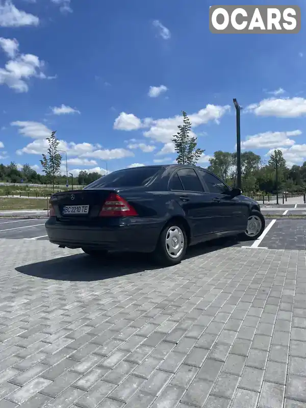 Седан Mercedes-Benz C-Class 2002 2 л. Автомат обл. Львівська, Львів - Фото 1/21