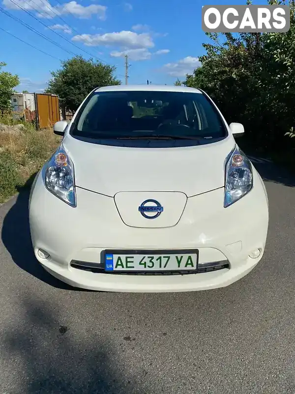 Хэтчбек Nissan Leaf 2016 null_content л. Автомат обл. Днепропетровская, Днепр (Днепропетровск) - Фото 1/13