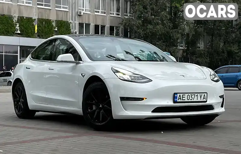 Седан Tesla Model 3 2020 null_content л. Автомат обл. Дніпропетровська, Дніпро (Дніпропетровськ) - Фото 1/18