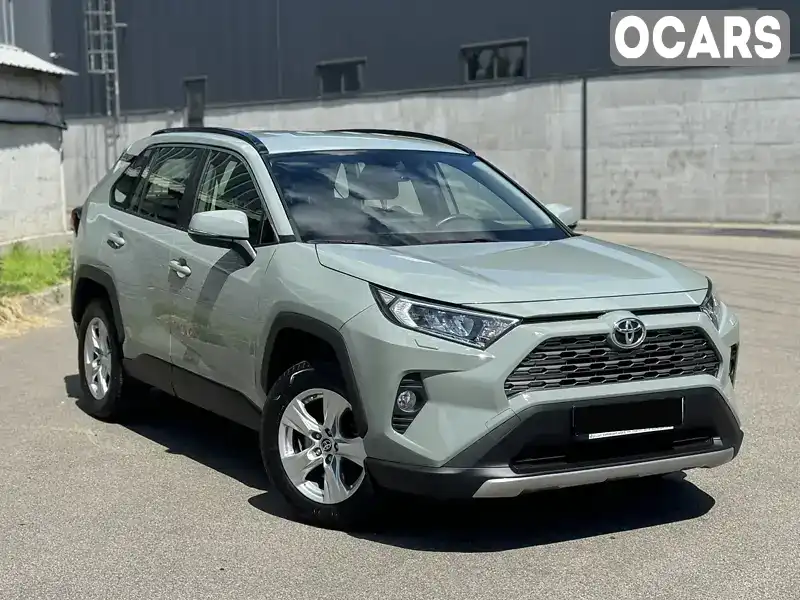 Внедорожник / Кроссовер Toyota RAV4 2019 1.99 л. Автомат обл. Киевская, Киев - Фото 1/21