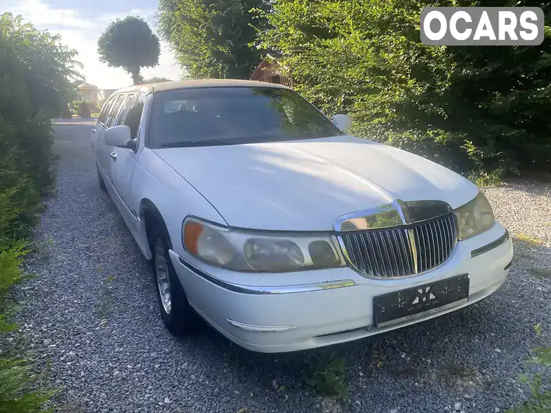 Лімузин Lincoln Town Car 2000 4.6 л. Автомат обл. Тернопільська, Збараж - Фото 1/12