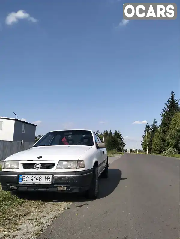 Седан Opel Vectra 1990 2 л. Ручна / Механіка обл. Львівська, Пустомити - Фото 1/8