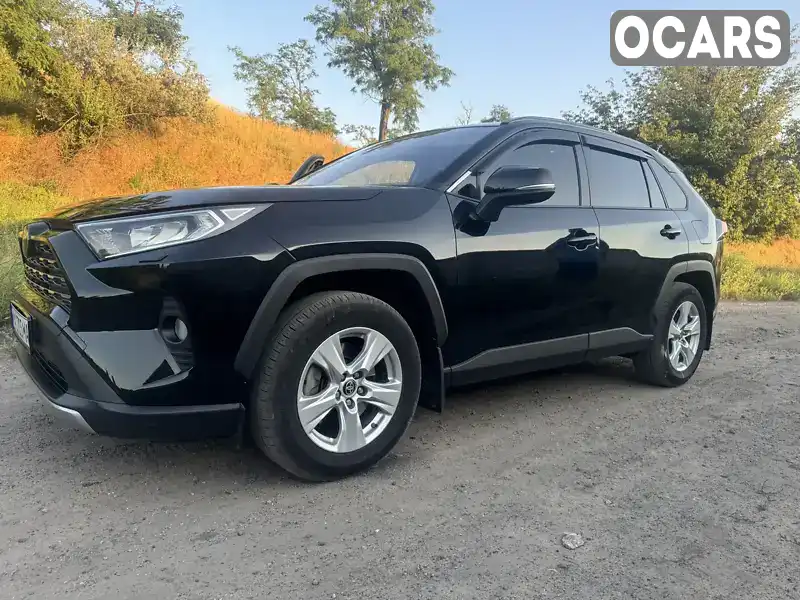 Внедорожник / Кроссовер Toyota RAV4 2021 2 л. Автомат обл. Одесская, Одесса - Фото 1/9