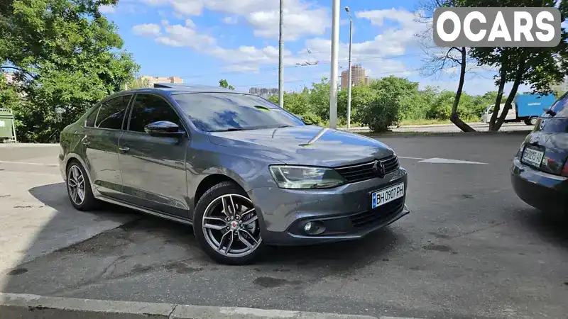 Седан Volkswagen Jetta 2013 1.97 л. Автомат обл. Одеська, Одеса - Фото 1/21