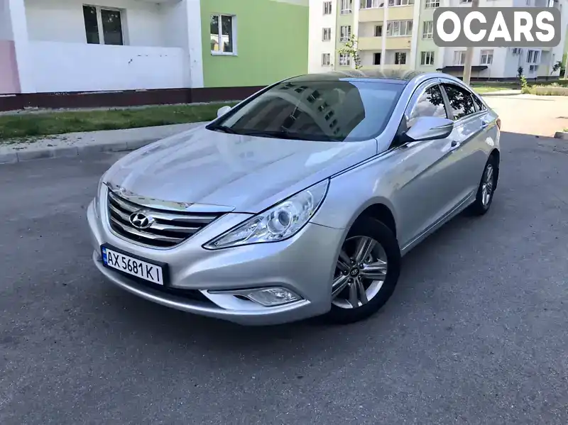 Седан Hyundai Sonata 2013 2 л. Автомат обл. Харьковская, Харьков - Фото 1/21