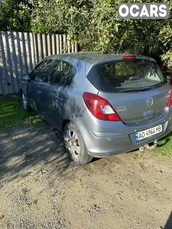 Хэтчбек Opel Corsa 2013 1.25 л. обл. Закарпатская, Чоп - Фото 1/8