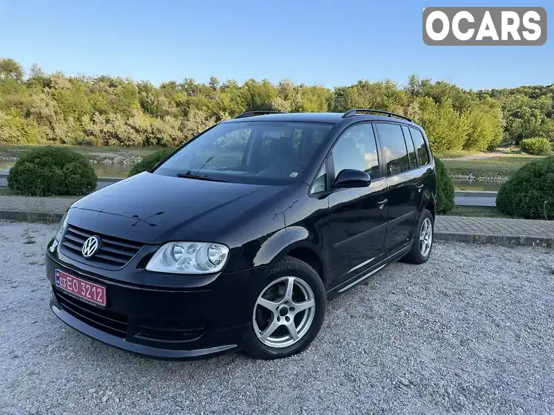 Минивэн Volkswagen Touran 2006 1.6 л. Ручная / Механика обл. Днепропетровская, Днепр (Днепропетровск) - Фото 1/21