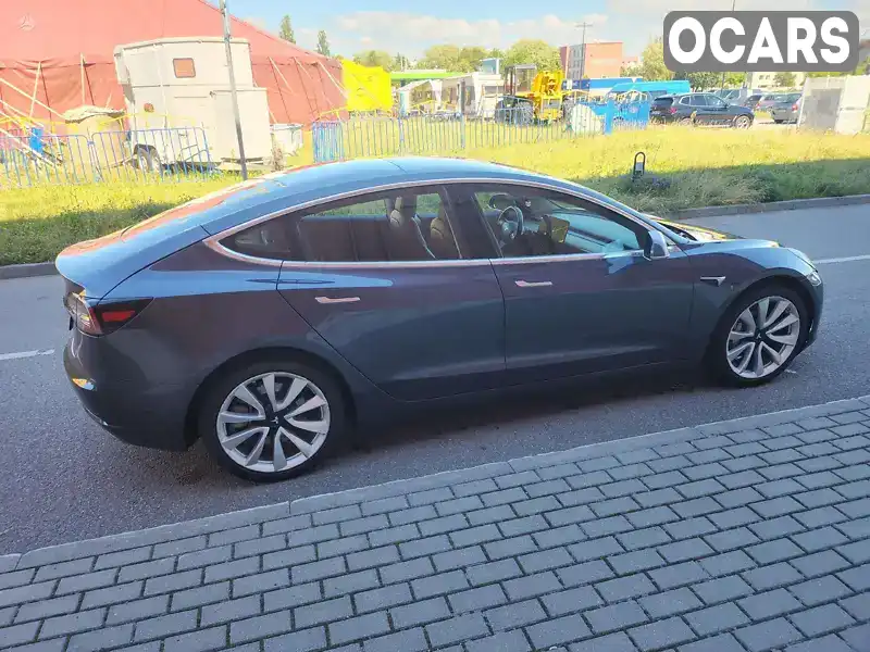 Седан Tesla Model 3 2018 null_content л. Автомат обл. Львівська, Львів - Фото 1/5