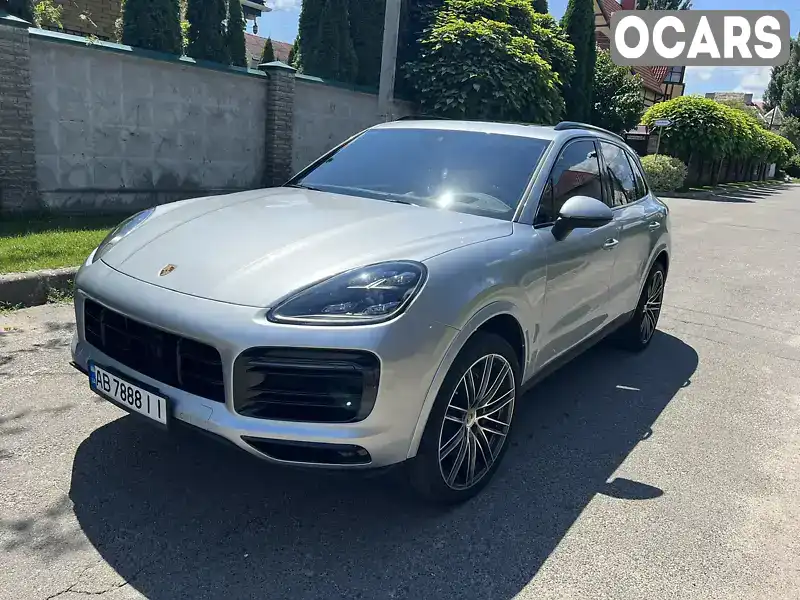 Внедорожник / Кроссовер Porsche Cayenne 2021 2.89 л. Автомат обл. Киевская, Вышневое - Фото 1/21