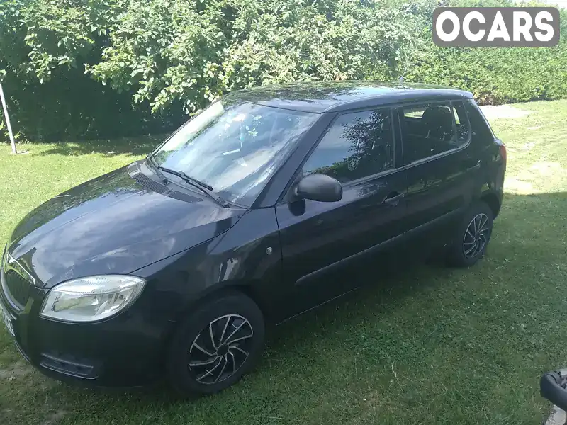 Хетчбек Skoda Fabia 2009 1.39 л. Ручна / Механіка обл. Львівська, Самбір - Фото 1/7