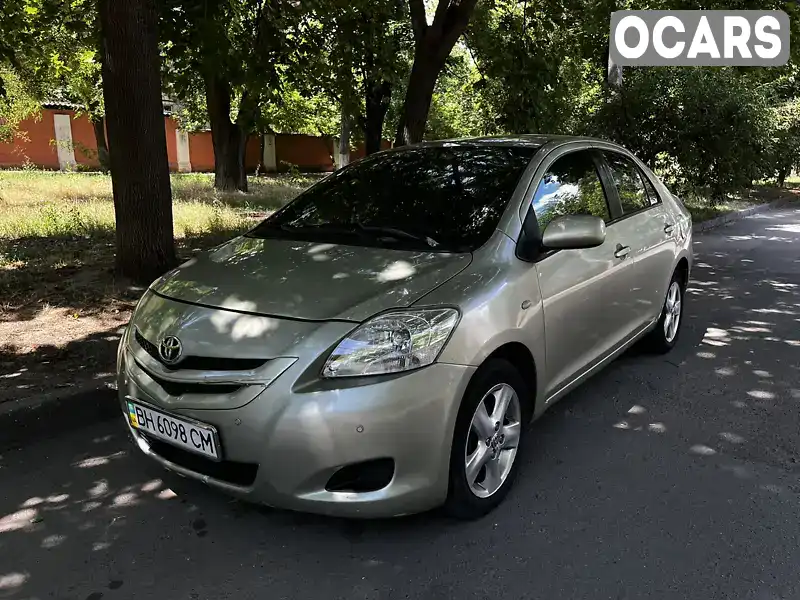 Хэтчбек Toyota Auris 2006 1.3 л. Автомат обл. Одесская, Одесса - Фото 1/13