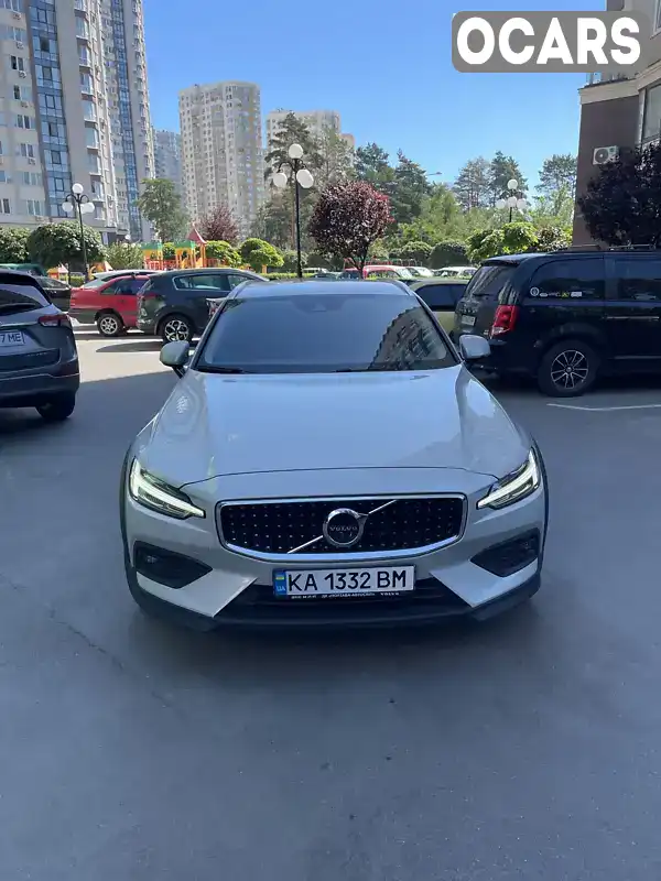 Универсал Volvo V60 Cross Country 2020 1.97 л. Автомат обл. Киевская, Киев - Фото 1/21