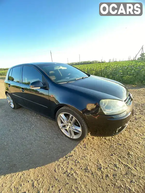 Хэтчбек Volkswagen Golf 2004 1.6 л. Ручная / Механика обл. Николаевская, Казанка - Фото 1/21