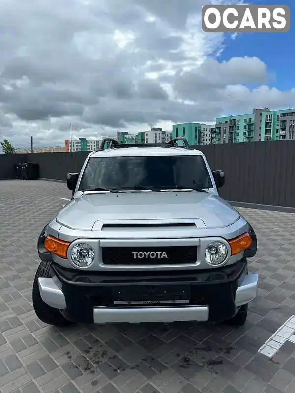 Позашляховик / Кросовер Toyota FJ Cruiser 2007 3.96 л. Автомат обл. Київська, Київ - Фото 1/21