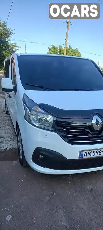 Мінівен Renault Trafic 2015 1.6 л. Ручна / Механіка обл. Житомирська, Коростень - Фото 1/14