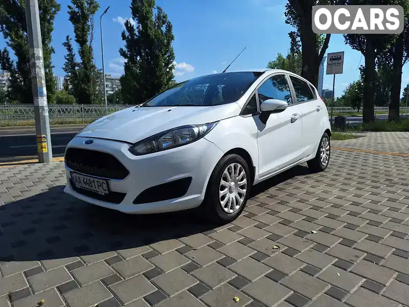 Хетчбек Ford Fiesta 2016 1.24 л. Ручна / Механіка обл. Київська, Київ - Фото 1/13