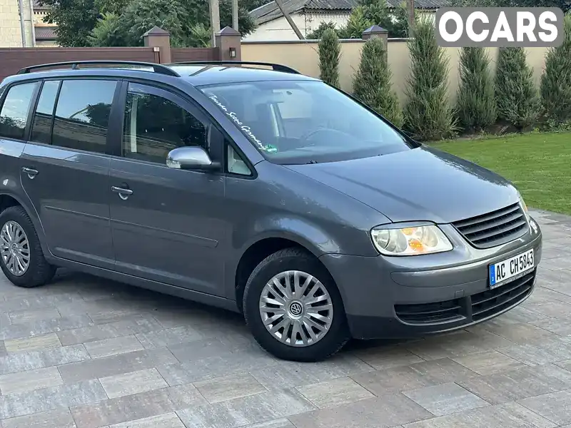 Минивэн Volkswagen Touran 2005 1.6 л. Ручная / Механика обл. Полтавская, Лубны - Фото 1/21