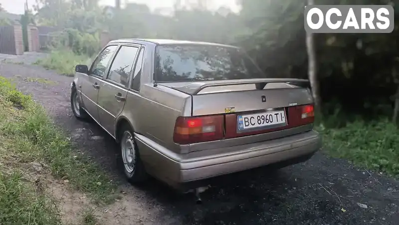 Седан Volvo 460 1990 1.72 л. Ручная / Механика обл. Львовская, Львов - Фото 1/21