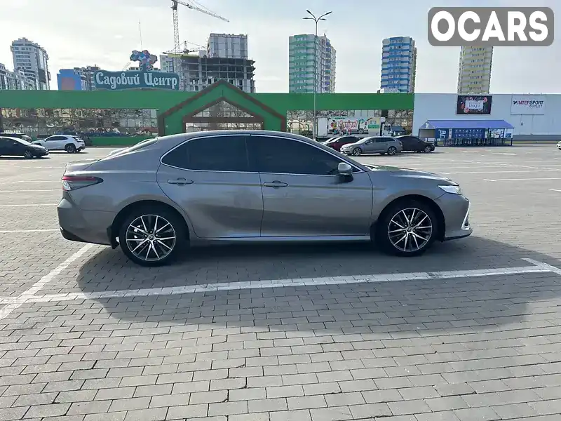 Седан Toyota Camry 2021 2.49 л. Вариатор обл. Одесская, Одесса - Фото 1/16