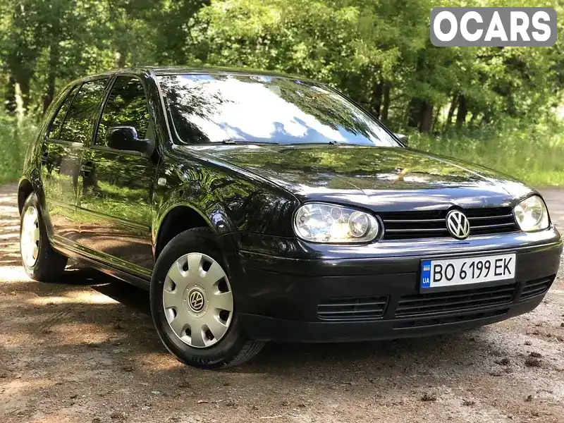 Хэтчбек Volkswagen Golf 2002 1.6 л. Ручная / Механика обл. Тернопольская, Кременец - Фото 1/17