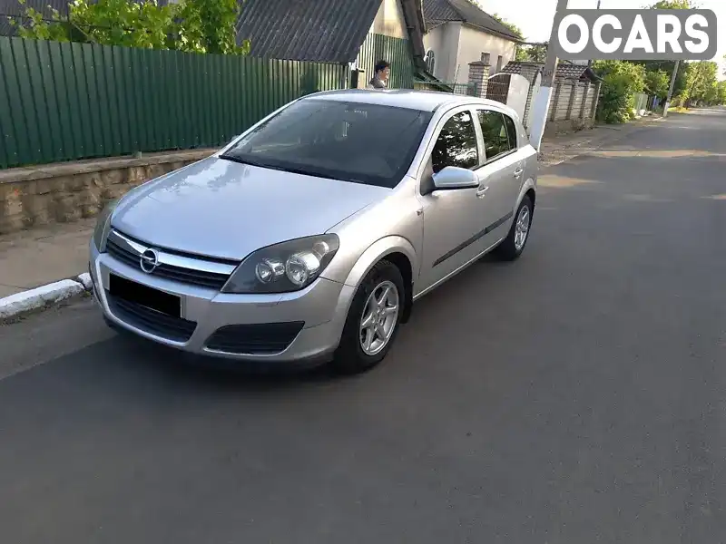 Хэтчбек Opel Astra 2006 1.25 л. Ручная / Механика обл. Винницкая, Ямполь - Фото 1/3