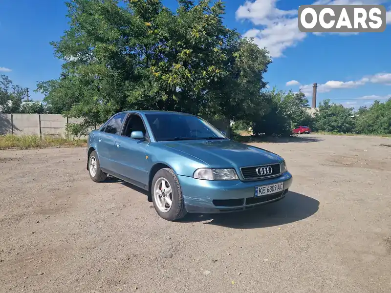 Седан Audi A4 1998 1.6 л. Ручная / Механика обл. Днепропетровская, Днепр (Днепропетровск) - Фото 1/7