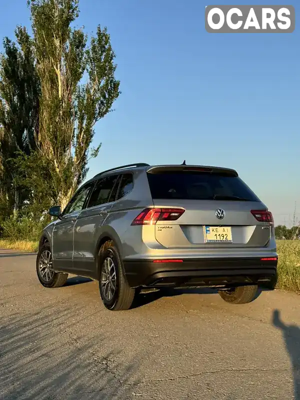 Внедорожник / Кроссовер Volkswagen Tiguan 2019 1.98 л. Автомат обл. Днепропетровская, Днепр (Днепропетровск) - Фото 1/19