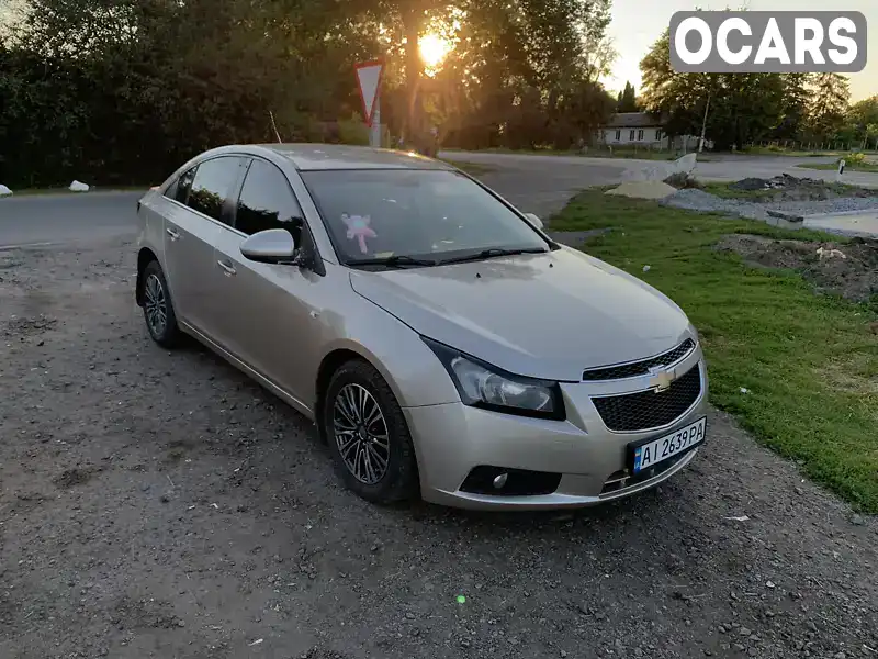 Седан Chevrolet Cruze 2010 1.8 л. Автомат обл. Киевская, Белая Церковь - Фото 1/21