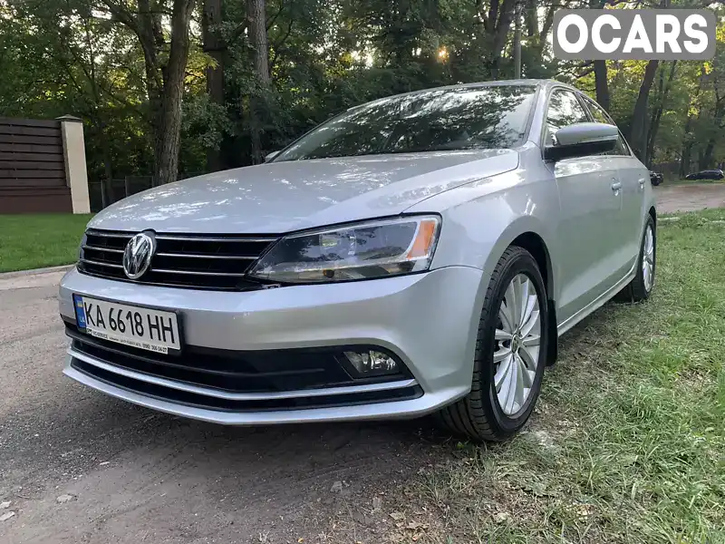 Седан Volkswagen Jetta 2015 1.8 л. Автомат обл. Київська, Київ - Фото 1/20