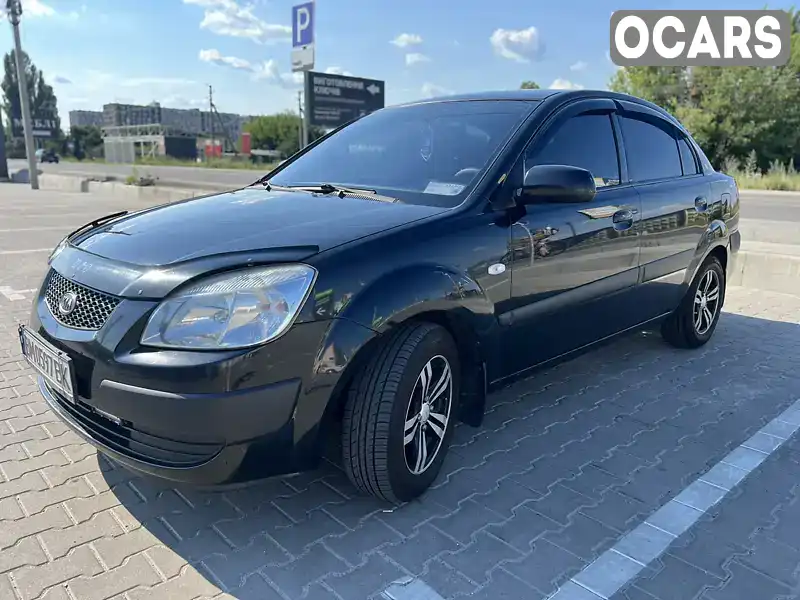 Седан Kia Rio 2008 1.5 л. Ручная / Механика обл. Киевская, Киев - Фото 1/13