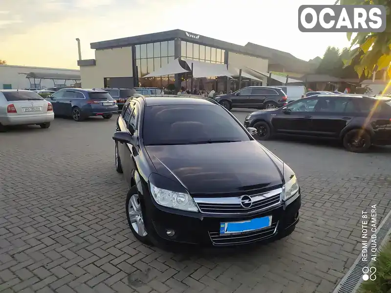 Універсал Opel Astra 2009 null_content л. Ручна / Механіка обл. Закарпатська, Виноградів - Фото 1/10