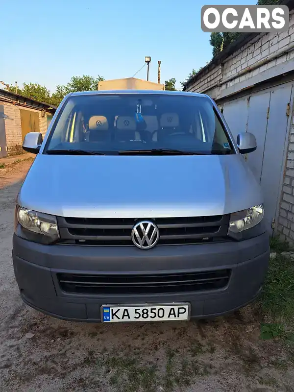 Минивэн Volkswagen Transporter 2010 2 л. Ручная / Механика обл. Киевская, Киев - Фото 1/21