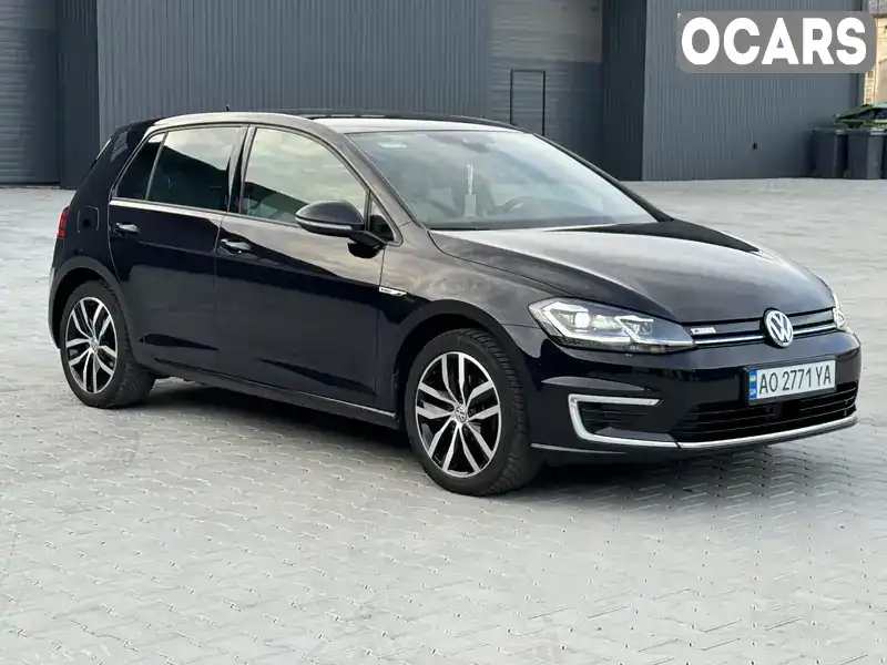 Хэтчбек Volkswagen e-Golf 2018 null_content л. Вариатор обл. Закарпатская, Мукачево - Фото 1/21