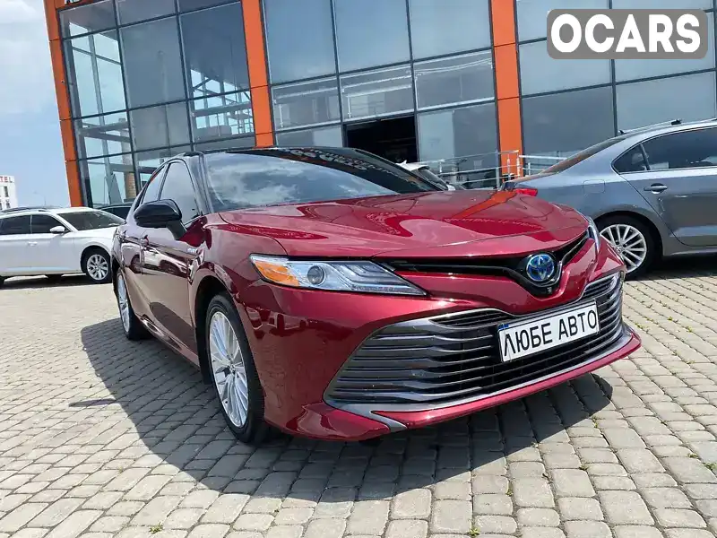 Седан Toyota Camry 2019 2.49 л. Варіатор обл. Львівська, Львів - Фото 1/21