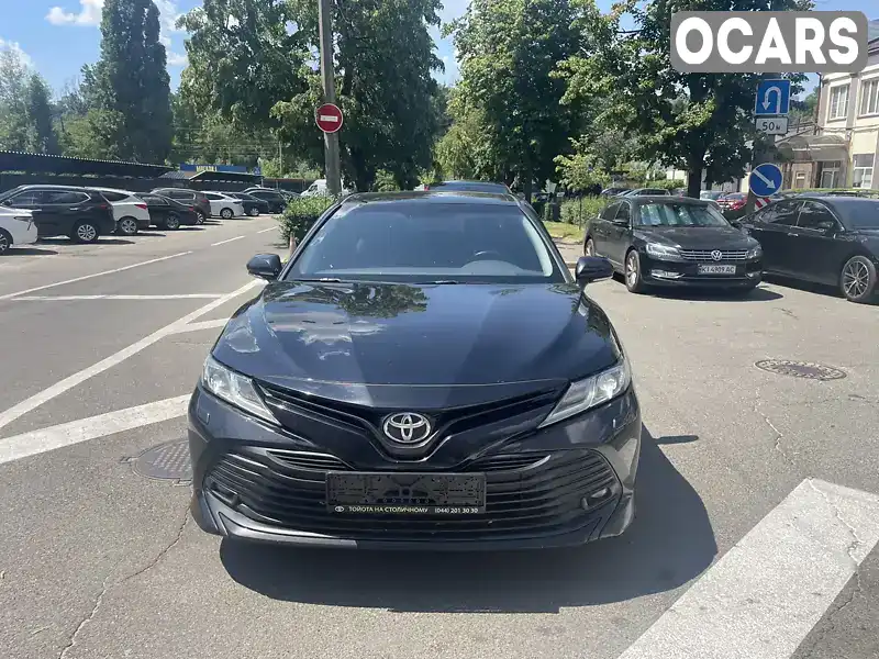 Седан Toyota Camry 2019 2.5 л. Автомат обл. Киевская, Киев - Фото 1/21