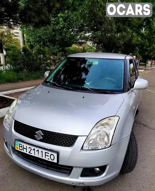 Хетчбек Suzuki Swift 2007 1.3 л. Ручна / Механіка обл. Одеська, Одеса - Фото 1/10