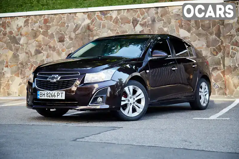 Хэтчбек Chevrolet Cruze 2012 1.8 л. Автомат обл. Ивано-Франковская, Верховина - Фото 1/21