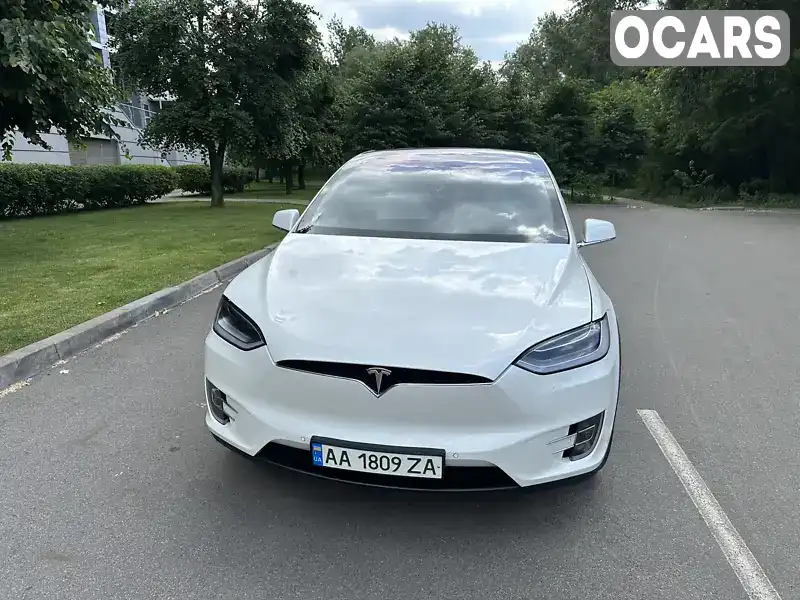 Внедорожник / Кроссовер Tesla Model X 2018 null_content л. обл. Киевская, Киев - Фото 1/21