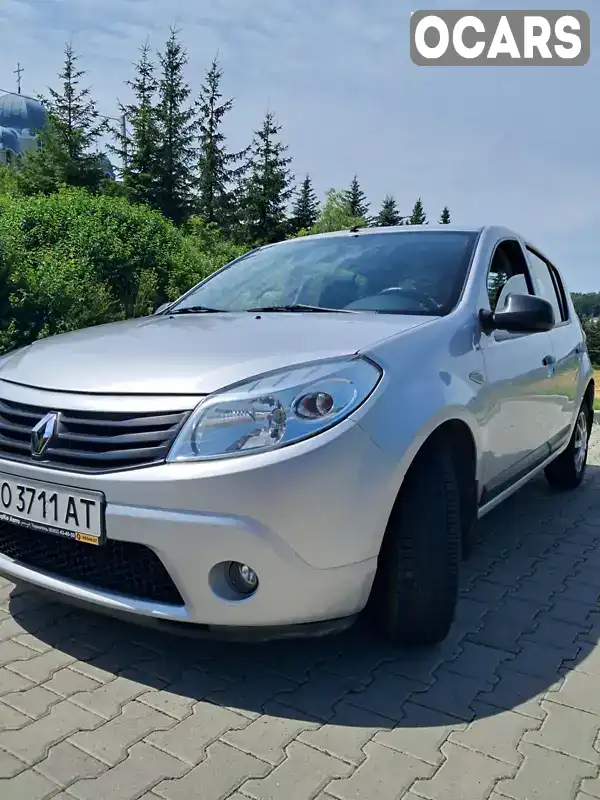 Хетчбек Renault Sandero 2011 1.39 л. Ручна / Механіка обл. Тернопільська, Тернопіль - Фото 1/19