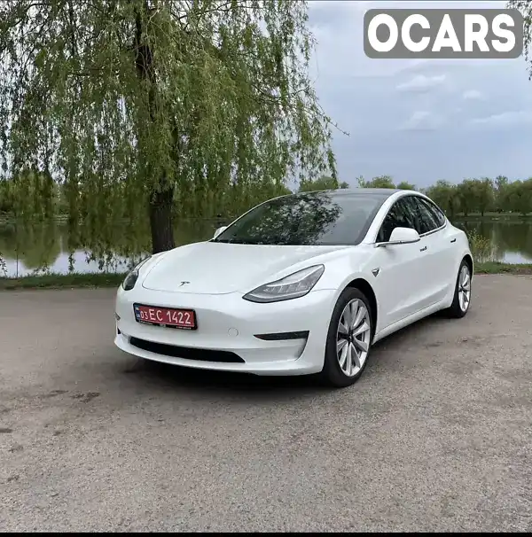Седан Tesla Model 3 2018 null_content л. Автомат обл. Ровенская, Ровно - Фото 1/15