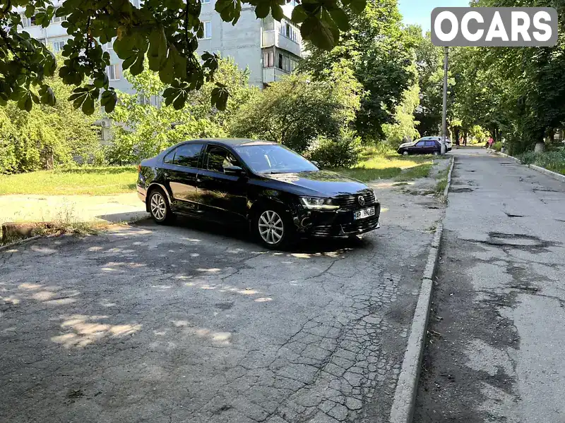 Седан Volkswagen Jetta 2012 2.5 л. Автомат обл. Запорізька, Запоріжжя - Фото 1/15