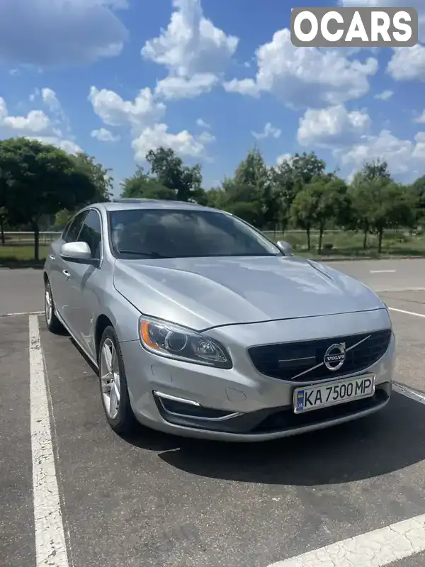 Седан Volvo S60 2015 2 л. Автомат обл. Київська, Київ - Фото 1/15