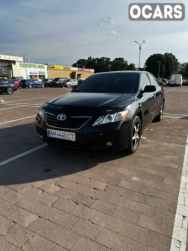 Седан Toyota Camry 2007 3.5 л. Автомат обл. Житомирська, Житомир - Фото 1/15