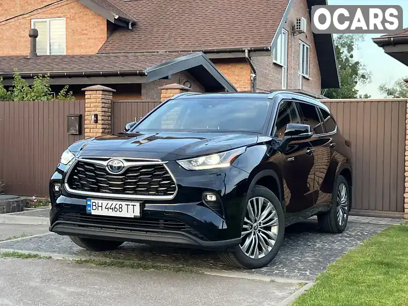 Позашляховик / Кросовер Toyota Highlander 2021 2.49 л. Варіатор обл. Київська, Київ - Фото 1/21