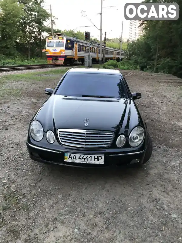 Седан Mercedes-Benz E-Class 2002 2.6 л. Автомат обл. Киевская, Киев - Фото 1/20