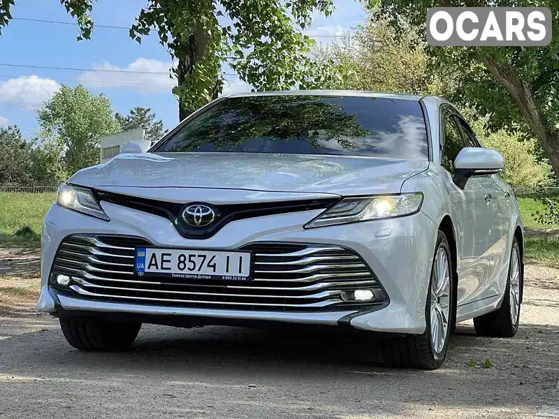 Седан Toyota Camry 2019 2.49 л. Автомат обл. Дніпропетровська, Дніпро (Дніпропетровськ) - Фото 1/21