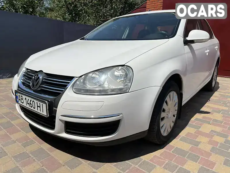 Седан Volkswagen Jetta 2008 1.39 л. Ручна / Механіка обл. Вінницька, Вінниця - Фото 1/21