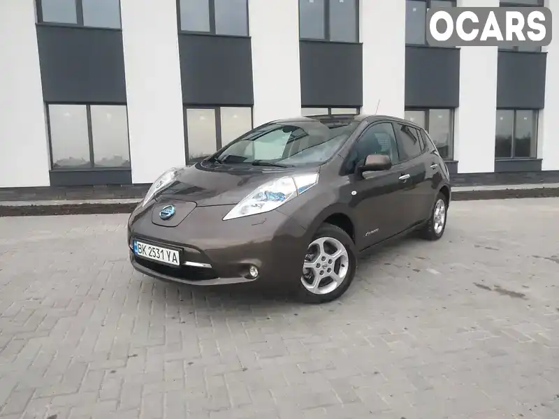 Хэтчбек Nissan Leaf 2016 null_content л. обл. Ровенская, Ровно - Фото 1/21